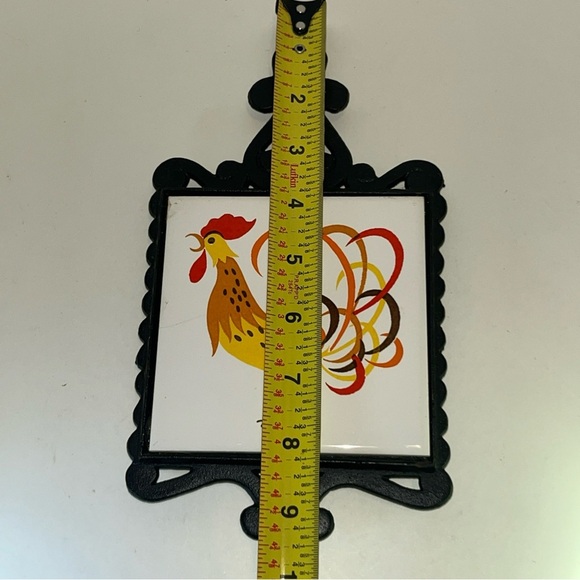 Vintage Holt Howard Rooster Ceramic Tile and Wrought Iron Trivet - Picture 7 of 8